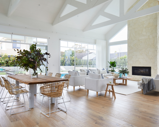 Channel Dining - Contemporary Coastal
